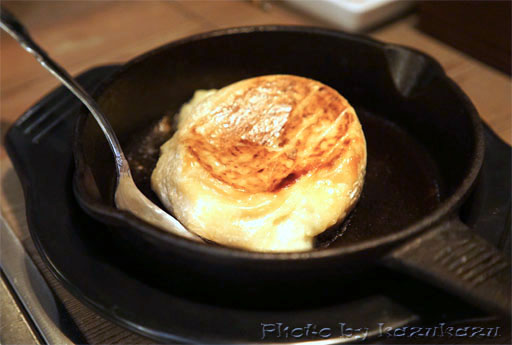 金肉(kin-niku)のカマンベールのまるごとチーズステーキ
